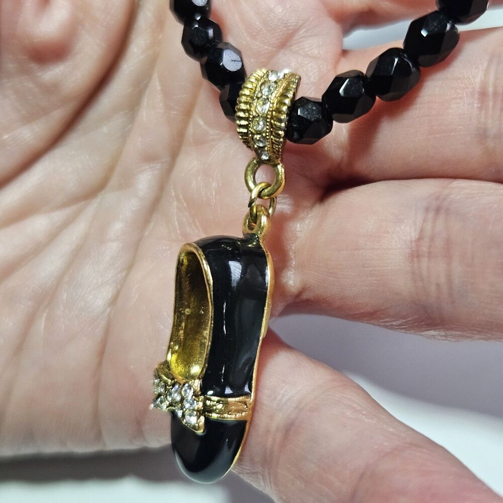 *Sale* 1928 Faceted Black Bead Necklace Gold Tone Shoe Pendant 16.5-19.5" - Picture 13 of 14